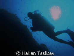 diver by Hakan Taslicay 